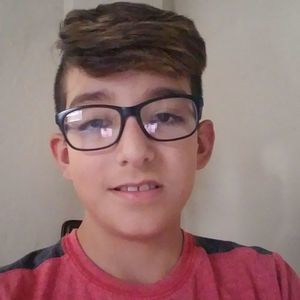 Meet your Posher, Nicolas